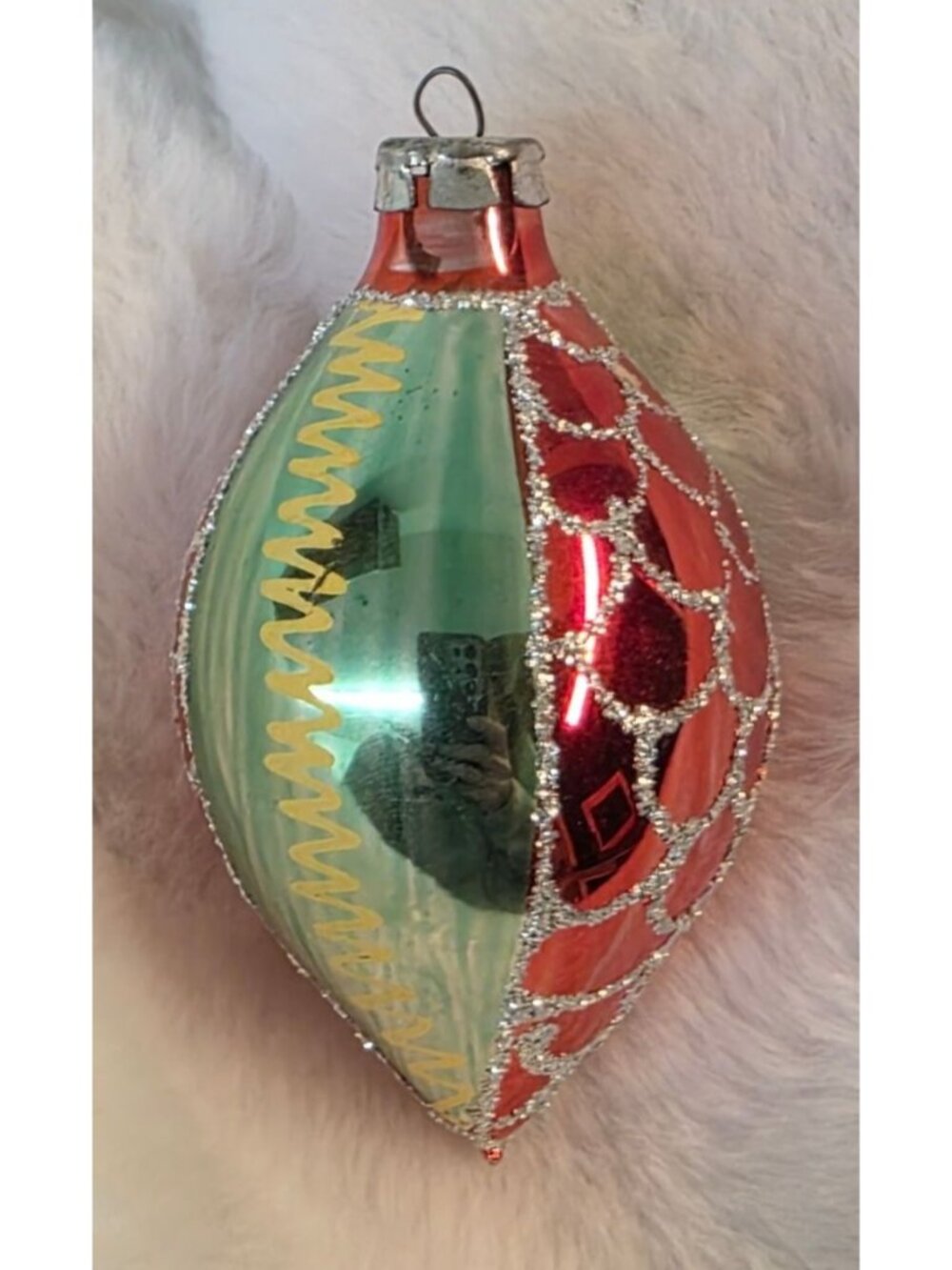 Vintage Glass Red Green Glitter Fish Scale Design Teardrop 3" Christmas Ornament